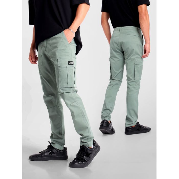 https://www.beyoung.in/api/cache/catalog/products/cargo_joggers/pista_green_cargo_pants_for_men_base_11_07_2023_700x700.jpg