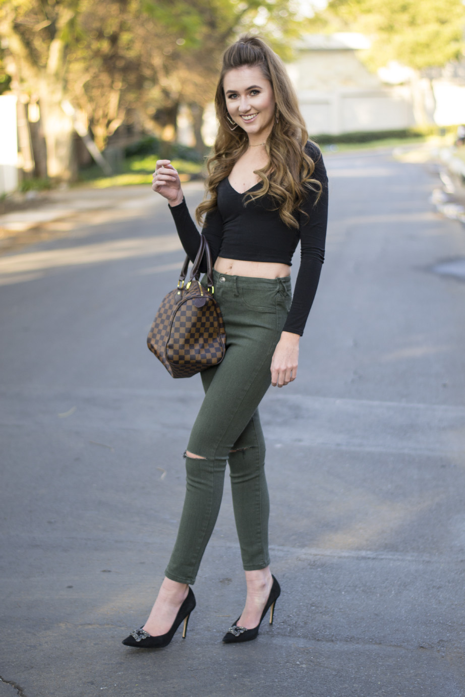 How to Style Crop Tops - Cute Crop Top Outfits Ideas | Beyoung Blog