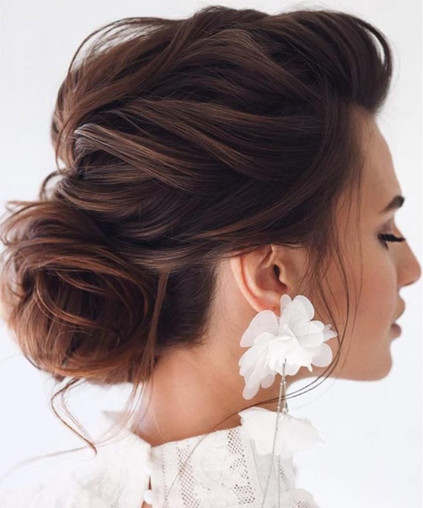 Elegant Bridal Hair Buns for Your Wedding