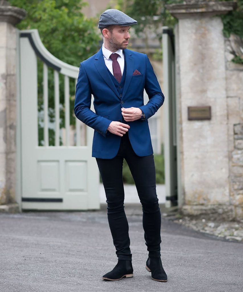 pants to wear with navy blue blazer