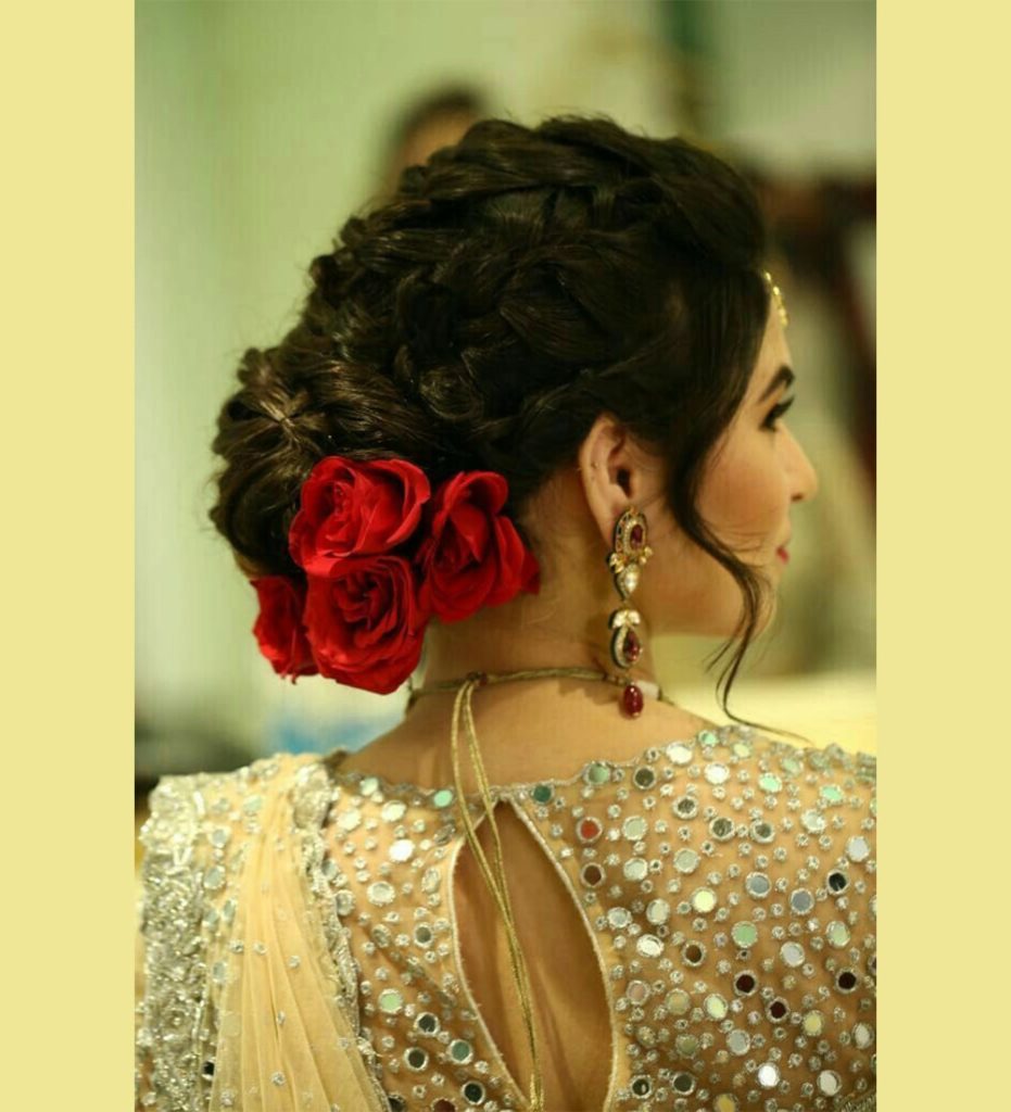 20 Simple Juda Hairstyles for Wedding Sarees and Lehengas | Indian bridal,  Bridal dresses, Bridal saree
