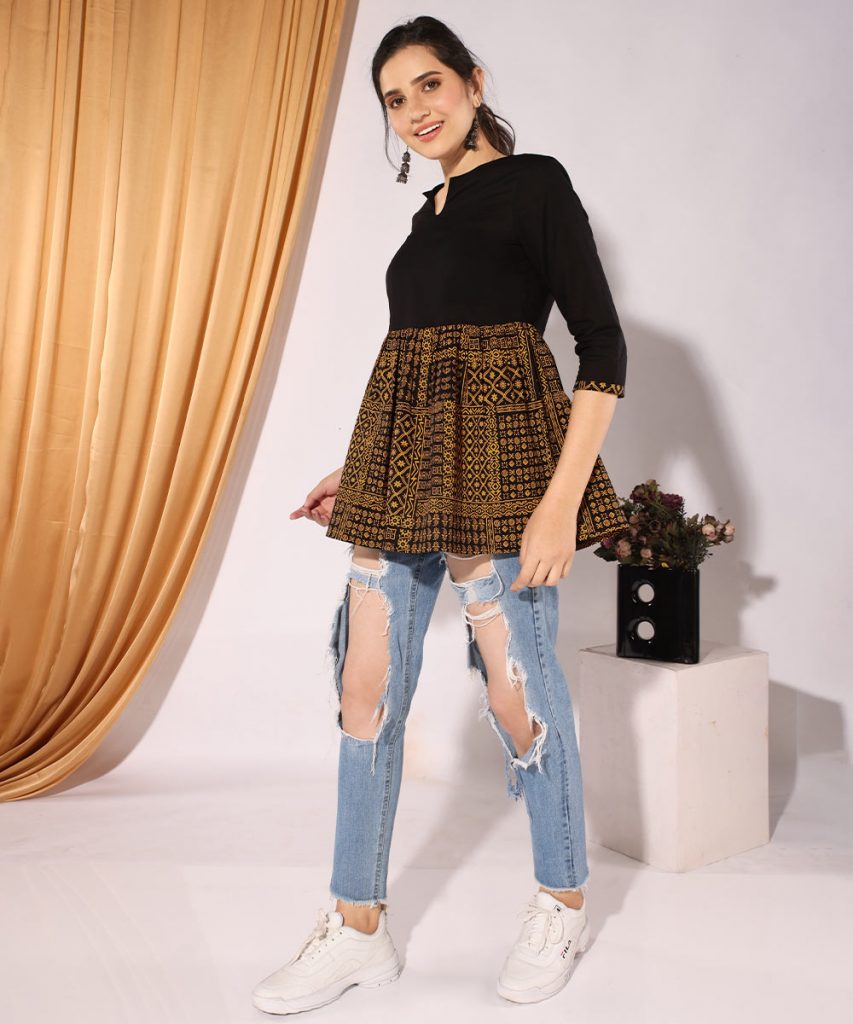 Fashion of Jeans and Pakistani Kurti in Winter | Shadi Dress